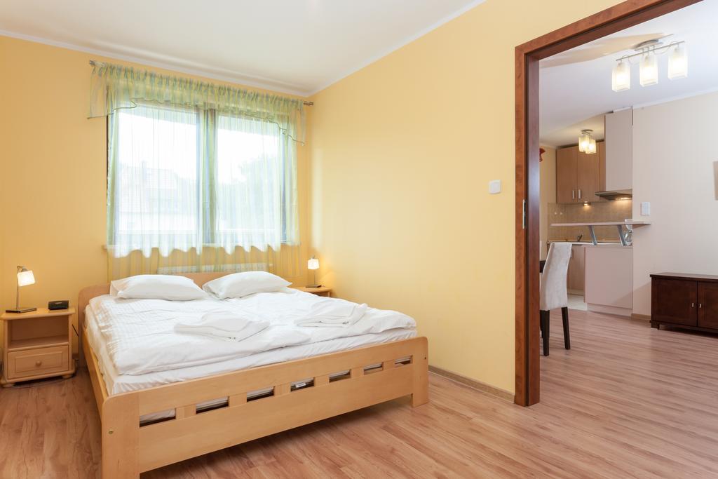 Apartamenty Zeromskiego 29 By Noclegi Renters Swinoujscie Oda fotoğraf